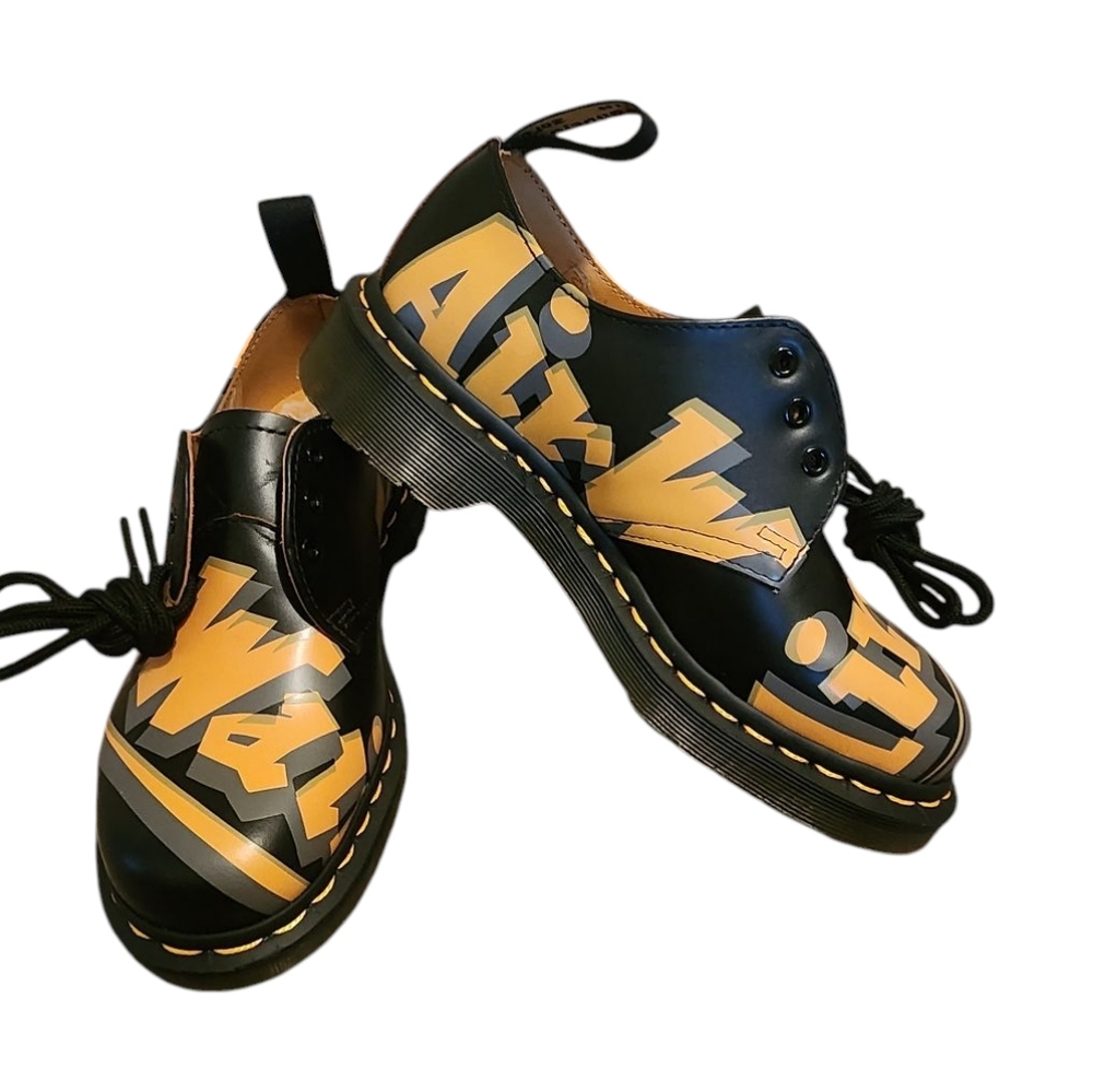 New Dr. Martens Airwalk 80s Graphic Vtg Smooth Oxford Shoes Sz 5 Black Yellow